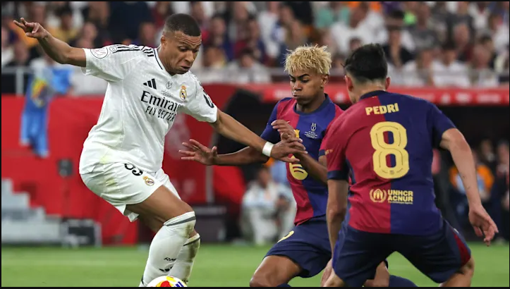 ONG39 Berita Sepak Bola Terbaru & Hasil Pertandingan. Hasil El Clasico: Pedri Kartu Merah, Madrid Bungkam Barcelona!