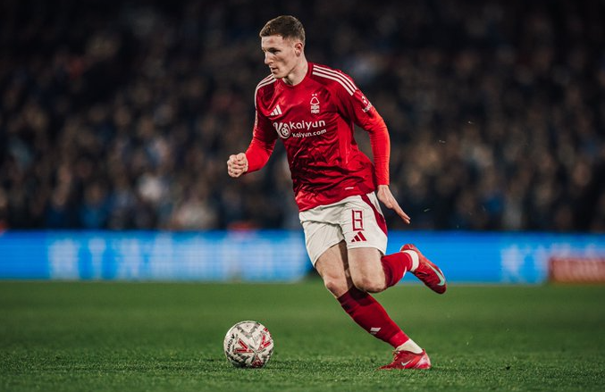 ONG39 Berita Sepak Bola Terbaru & Hasil Pertandingan. Anderson di Ambang Kepindahan, Premier League Siap Heboh!