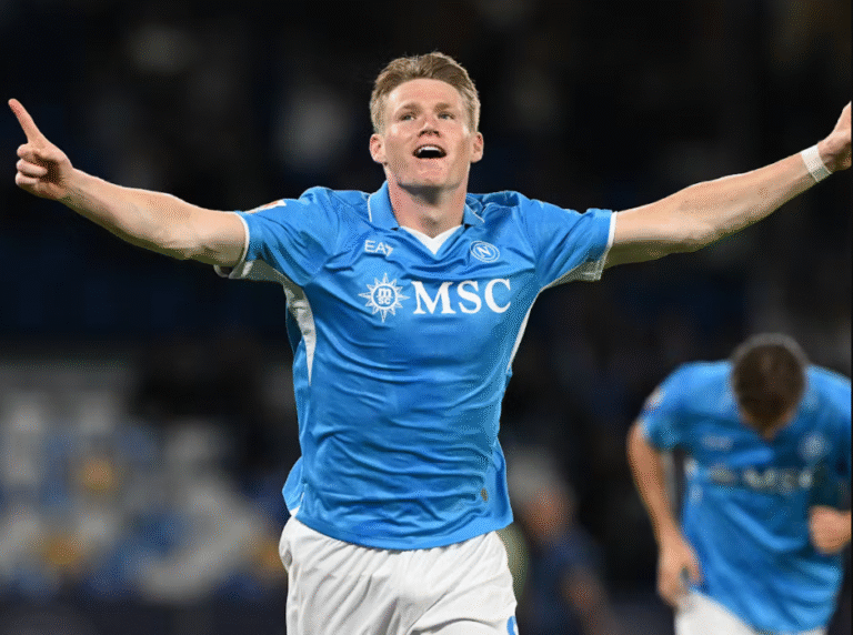 ONG39 Berita Sepak Bola Terbaru & Hasil Pertandingan. McTominay Bangkit dari Bayang-Bayang Manchester United