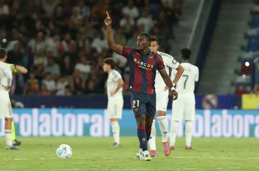 ONG39 Berita Sepak Bola Terbaru & Hasil Pertandingan. Real Madrid & Barcelona Berebut Bintang Muda Kamerun!