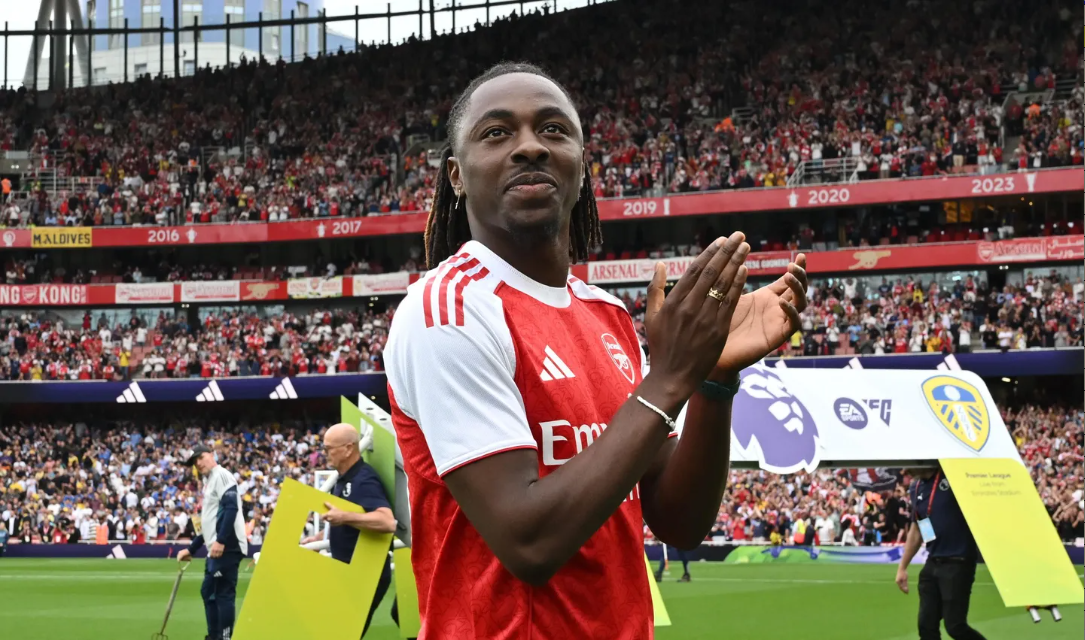 ONG39 Berita Sepak Bola Terbaru & Hasil Pertandingan. Arteta dan Harapan Baru untuk Penerus Dennis Bergkamp