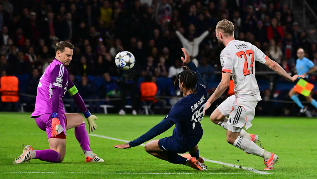 ONG39 Berita Sepak Bola Terbaru & Hasil Pertandingan. Manuel Neuer Tampil Beda di Laga Kontra PSG