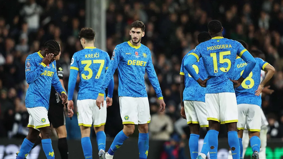 ONG39 Berita Sepak Bola Terbaru & Hasil Pertandingan. Wolves di Ambang Krisis, Solskjaer Muncul Sebagai Harapan Baru