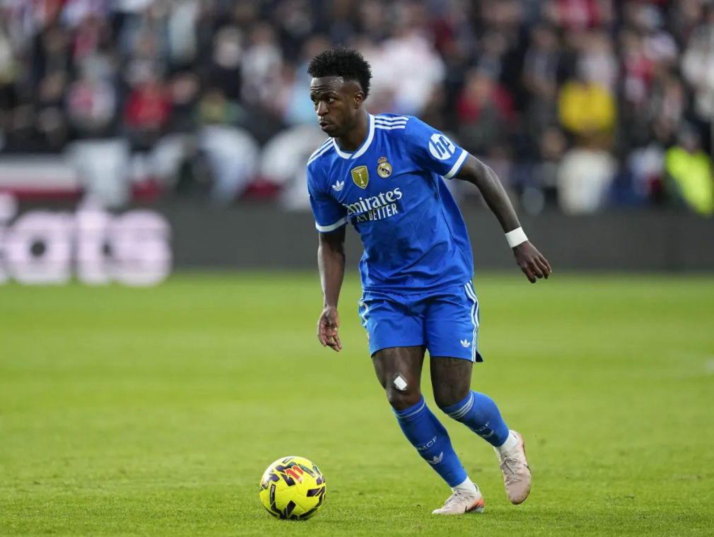 ONG39 Berita Sepak Bola Terbaru & Hasil Pertandingan. Perebutan Vinicius Junior Memanas! Chelsea Bikin Kejutan Besar