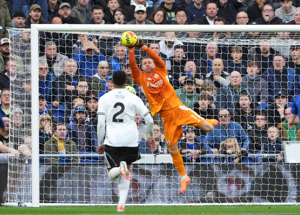 ONG39 Berita Sepak Bola Terbaru & Hasil Pertandingan. Everton Bungkam Fulham Lewat Drama 2 Gol!