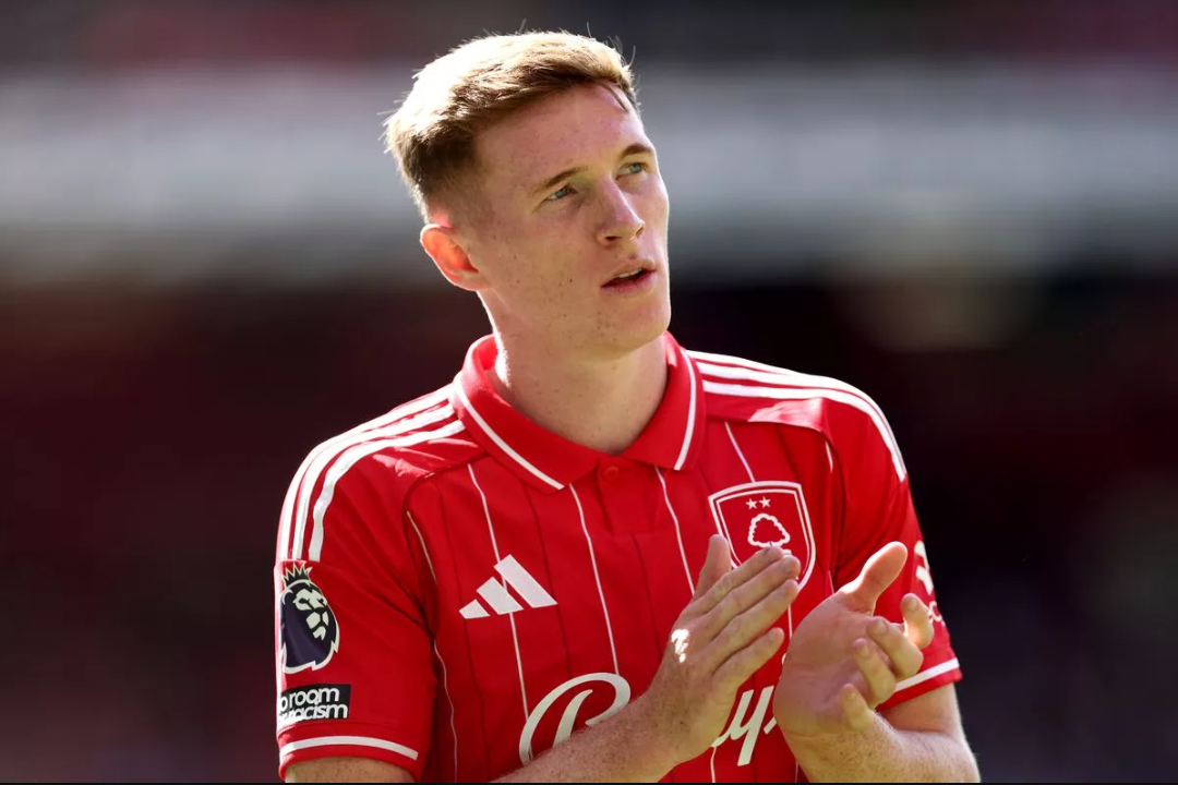 ONG39 Berita Sepak Bola Terbaru & Hasil Pertandingan. Situasi Anderson Memanas: Forest Tantang Liverpool & MU!