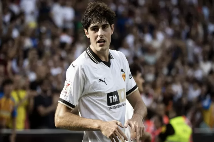 ONG39 Berita Sepak Bola Terbaru & Hasil Pertandingan. Valencia Bisa Lepas Javi Guerra, Arsenal Siap Menawar