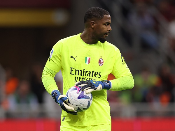 ONG39 Berita Sepak Bola Terbaru & Hasil Pertandingan. AC Milan Berjuang Pertahankan Maignan