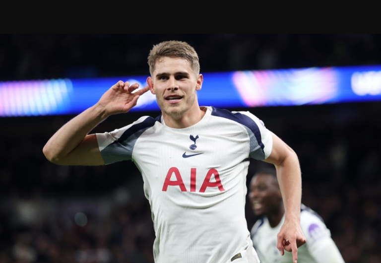 ONG39 Berita Sepak Bola Terbaru & Hasil Pertandingan. Madrid Panik! Bek Premier League Jadi Target Darurat