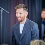 ONG39 Berita Sepak Bola Terbaru & Hasil Pertandingan. Pilihan Messi Bikin Dunia Terkejut!