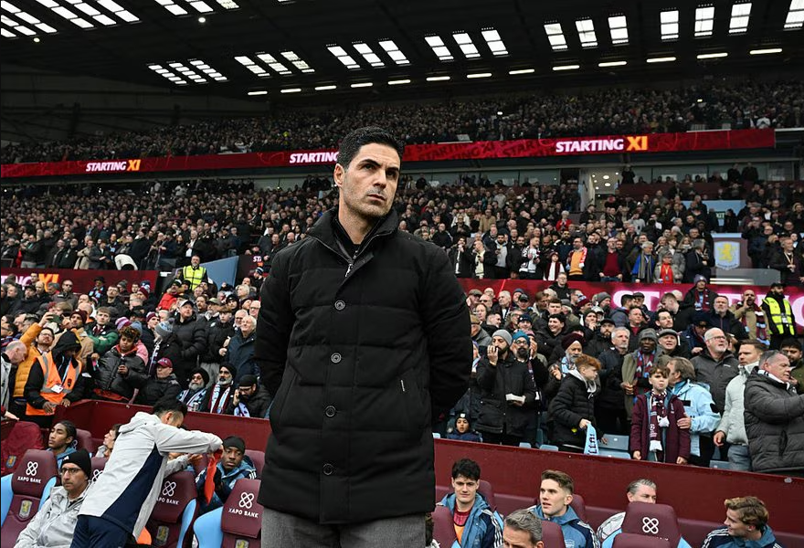 ONG39 Berita Sepak Bola Terbaru & Hasil Pertandingan. Arsenal Tertinggal Lagi! Villa Hajar Meriam London di Menit Akhir